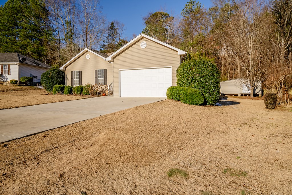 1914 Ridgefield Way Dalton, GA 30720 - Photo 6 of 61