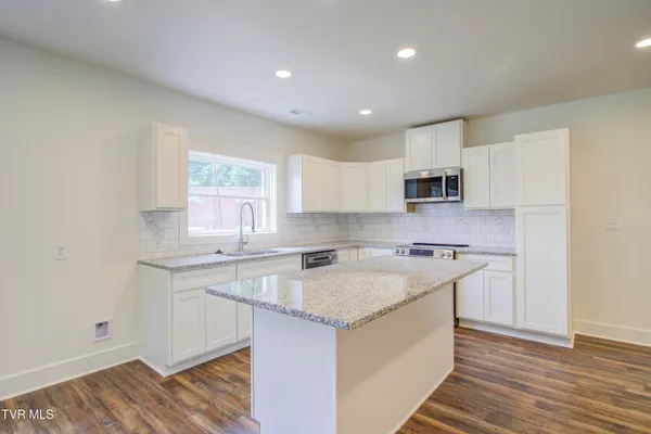 $279,000 | 408 Levelin Street, Erwin, TN 37650