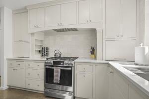 15745 Montgomery Ranch Road Redding, CA 96001 - Photo 15 of 70 Gallery Image 15