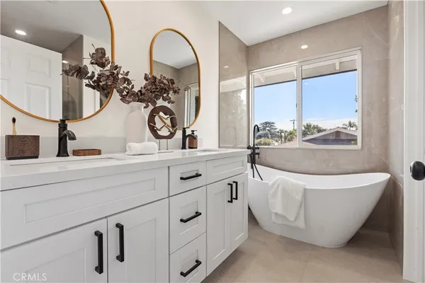 $998,000 | 645 Lancer Lane, Corona, CA 92879