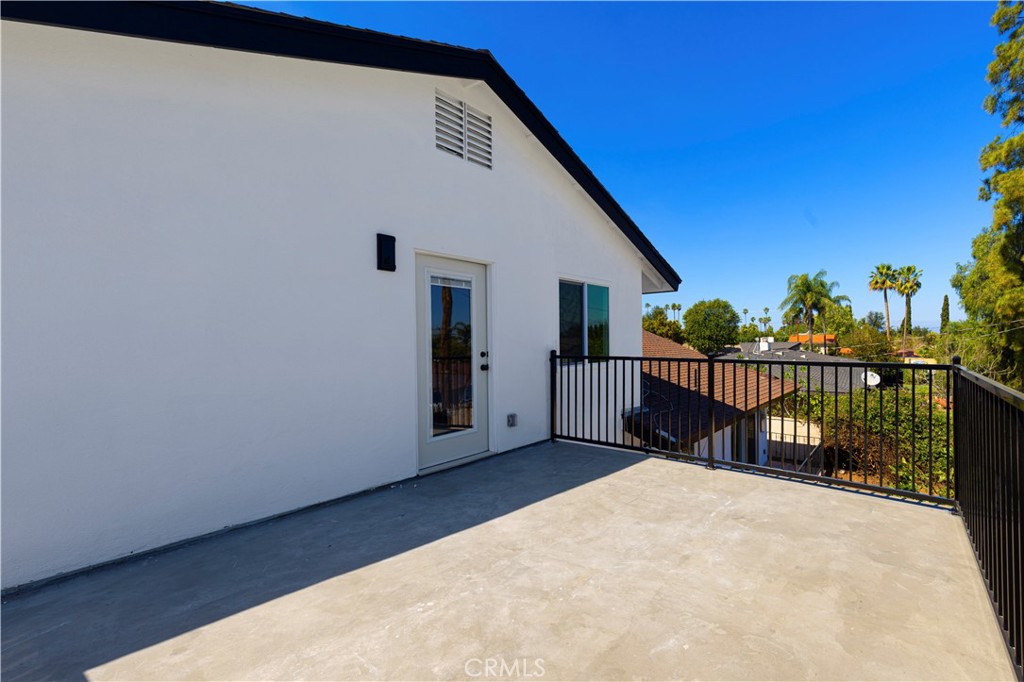645 Lancer Lane Corona, CA 92879 - Photo 45 of 69 a view of a balcony