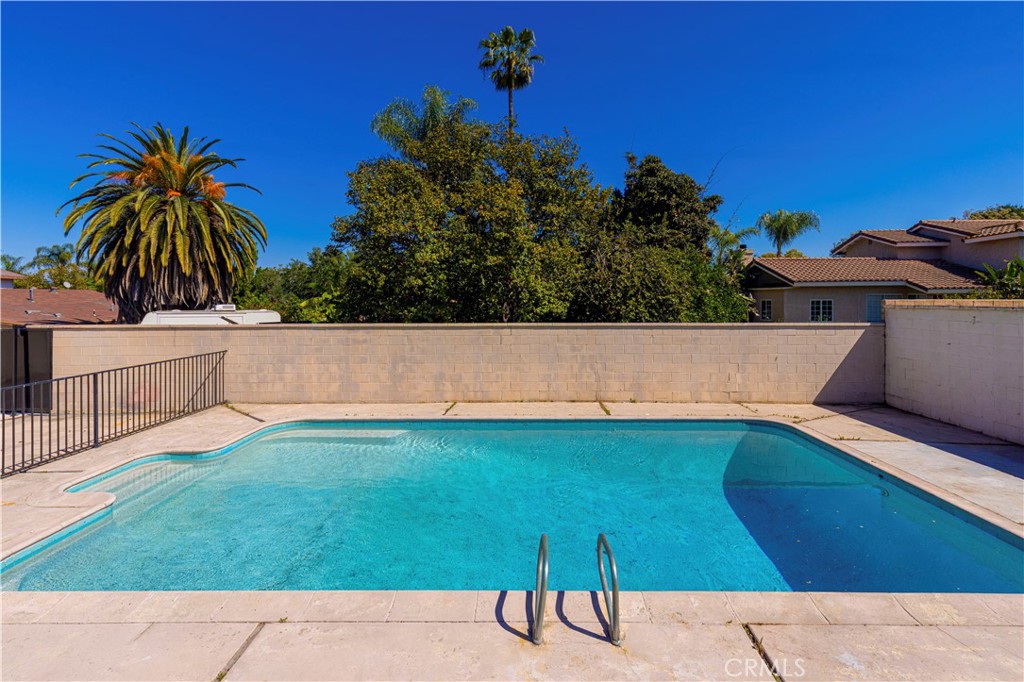 645 Lancer Lane Corona, CA 92879 - Photo 48 of 69 a view of an outdoor space and yard