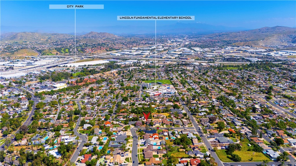645 Lancer Lane Corona, CA 92879 - Photo 59 of 69 a view of a city