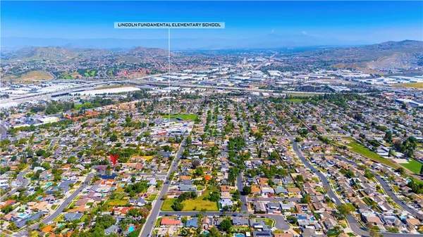 $998,000 | 645 Lancer Lane, Corona, CA 92879
