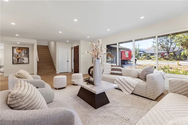 $998,000 | 645 Lancer Lane, Corona, CA 92879