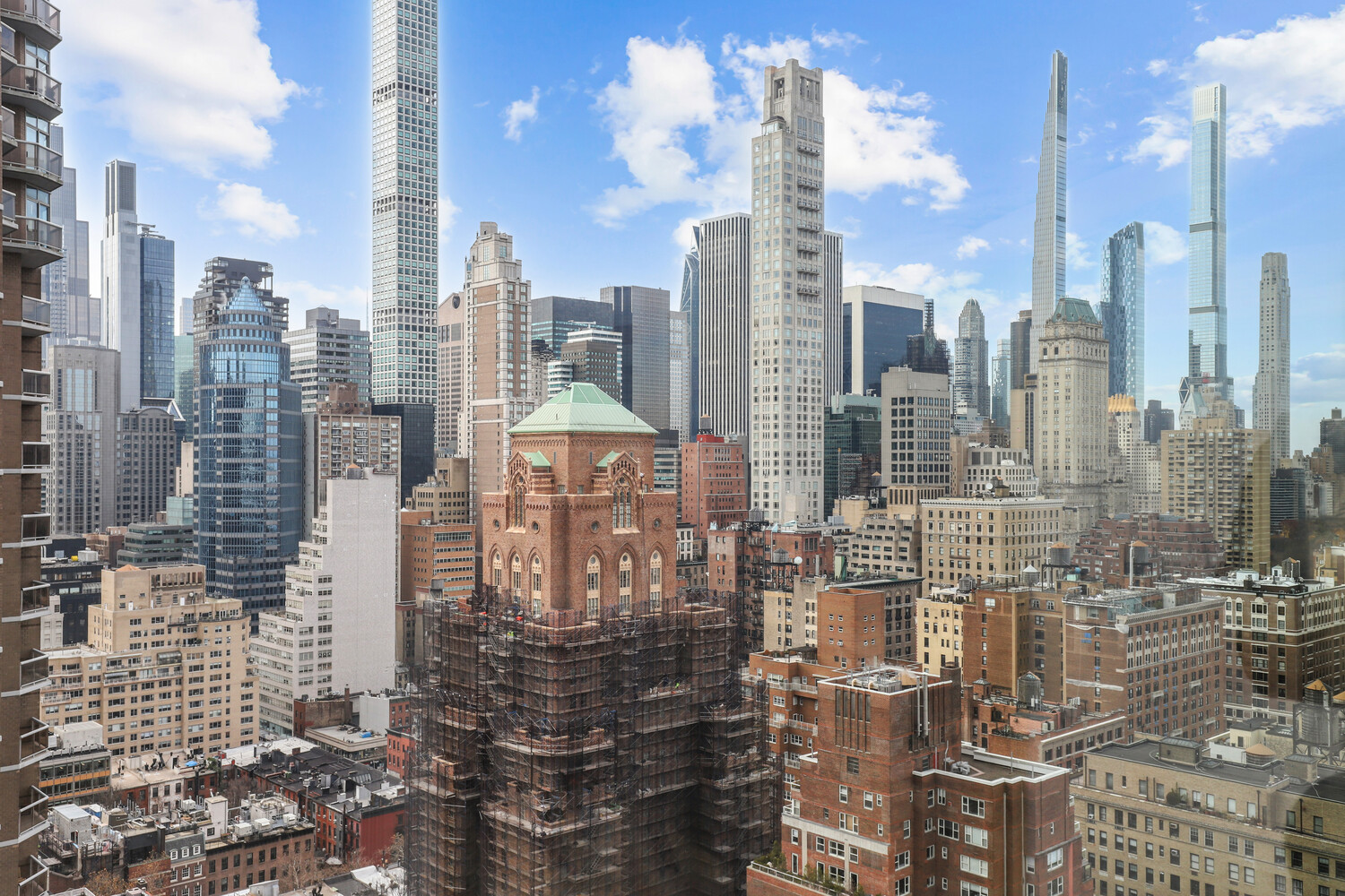 160 East 65th Street, Unit 26B Manhattan, NY 10065 - Photo 2 of 12 a view of a city with tall buildings