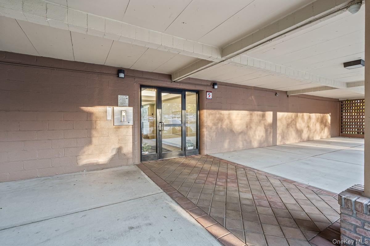 168-11 12th Avenue, Unit 3D Queens, NY 11357 - Photo 20 of 21 a view of an empty room with a window
