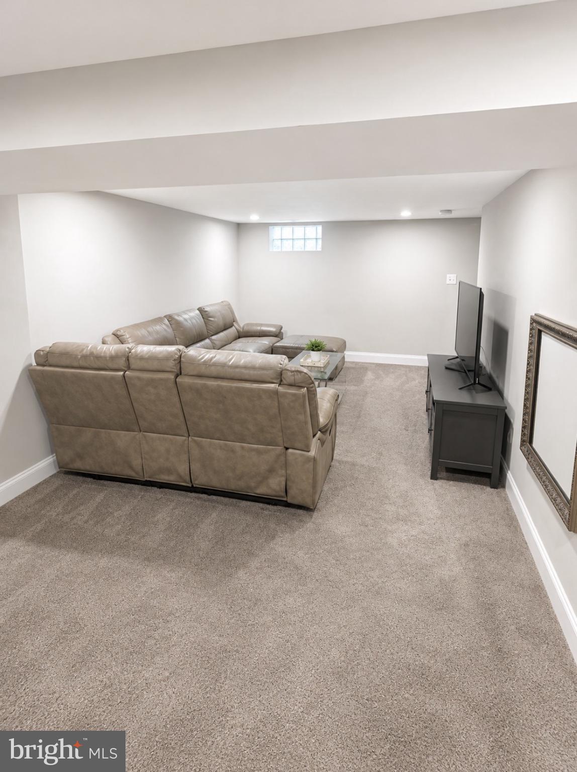 3012 Dunmore Road Baltimore, MD 21222 - Photo 27 of 36 Gallery Image 27
