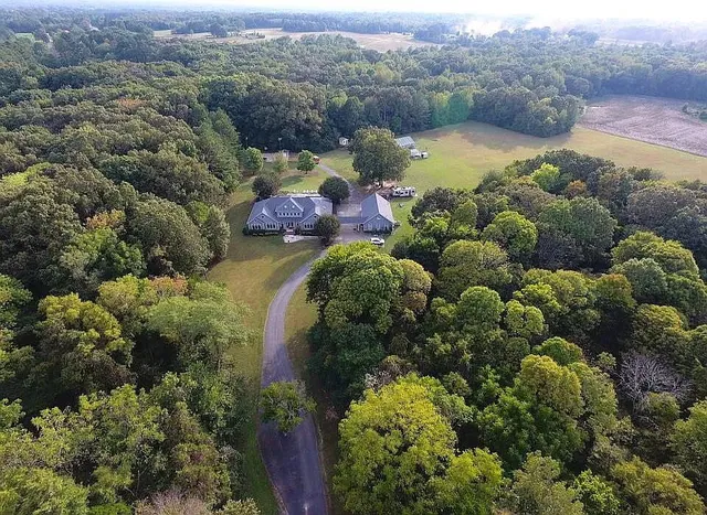 $1,600,000 | 1032 Highway 138, Mercer, TN 38392