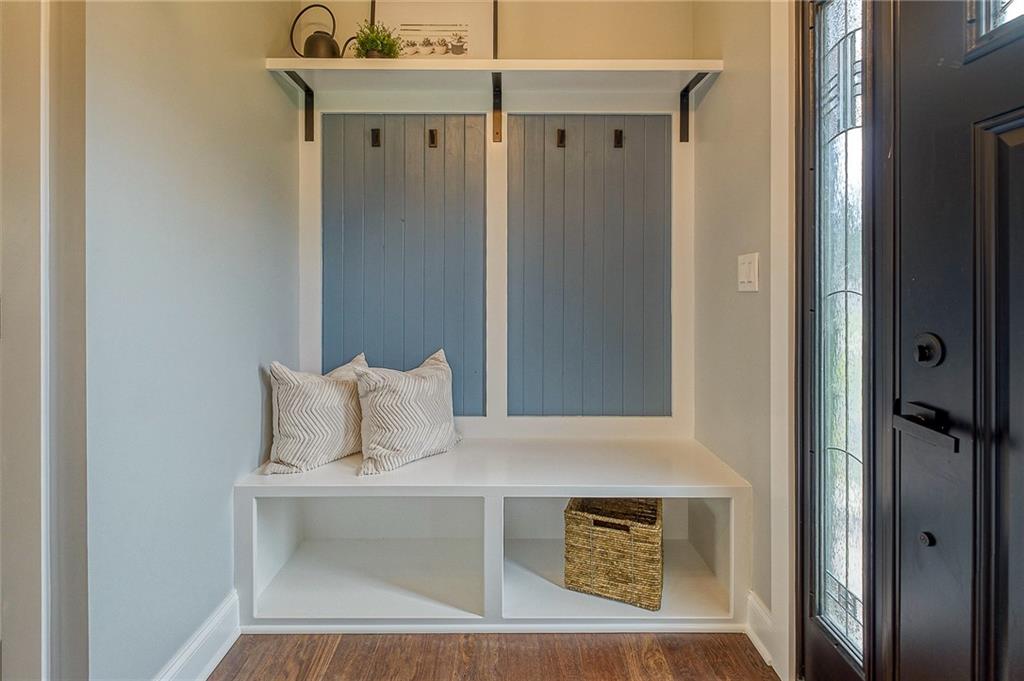 332 Blackhawk Road Beaver Falls, PA 15010 - Photo 4 of 25 Gallery Image 4