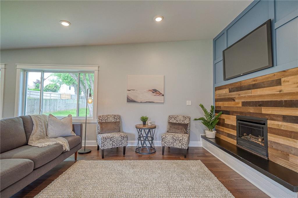 332 Blackhawk Road Beaver Falls, PA 15010 - Photo 5 of 25 Gallery Image 5