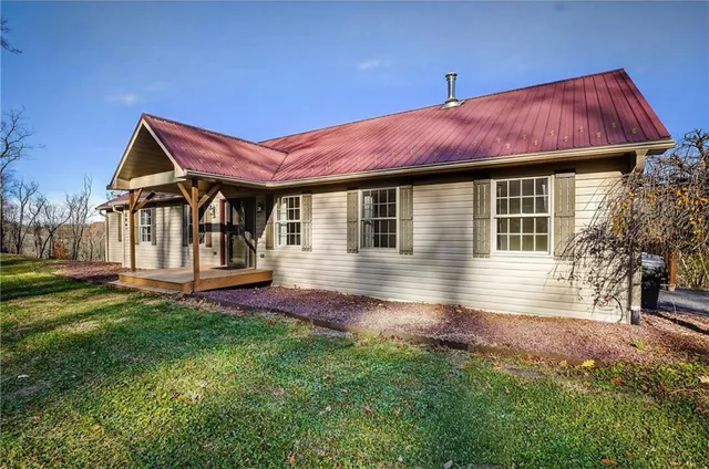 $525,000 | 90 Coffeys Crossing Road, Washington, PA 15301