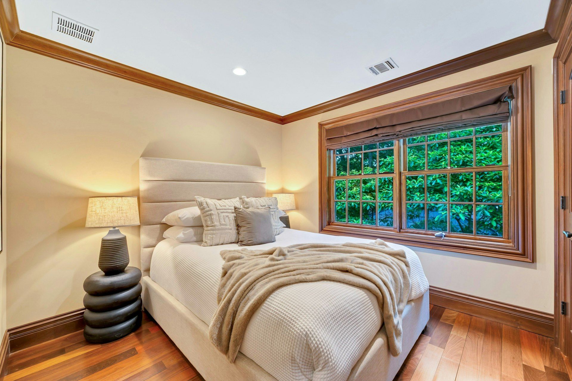 2015 Kenneys Road Southold, NY 11971 - Photo 13 of 30