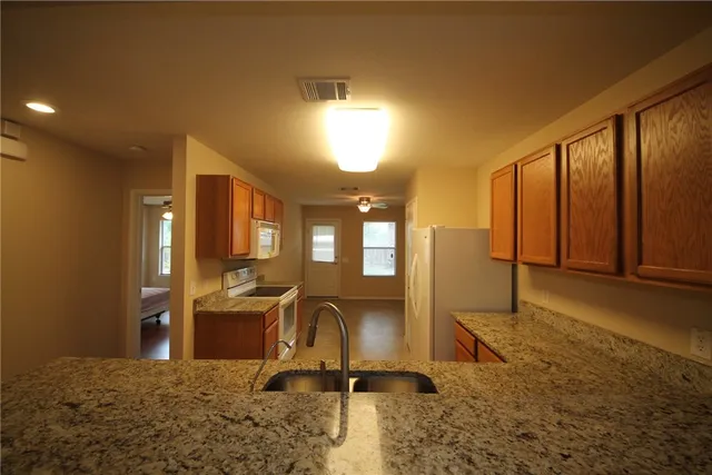 $1,895 | 1432 Coriander Drive, Austin, TX 78741