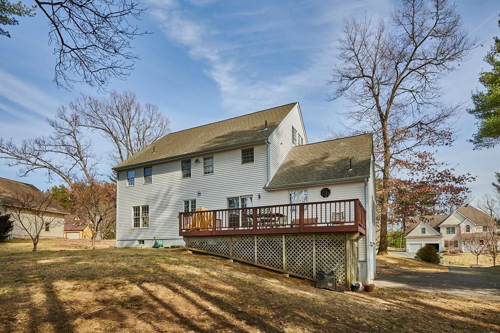 12 Tanglewood Road Amherst, MA 01002 - Photo 39 of 42 Gallery Image 39
