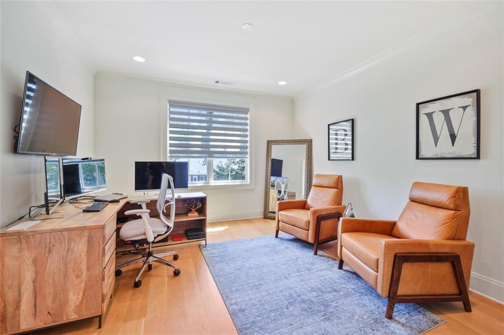 3667 Peachtree Road Northeast, Unit 1 Atlanta, GA 30319 - Photo 13 of 17