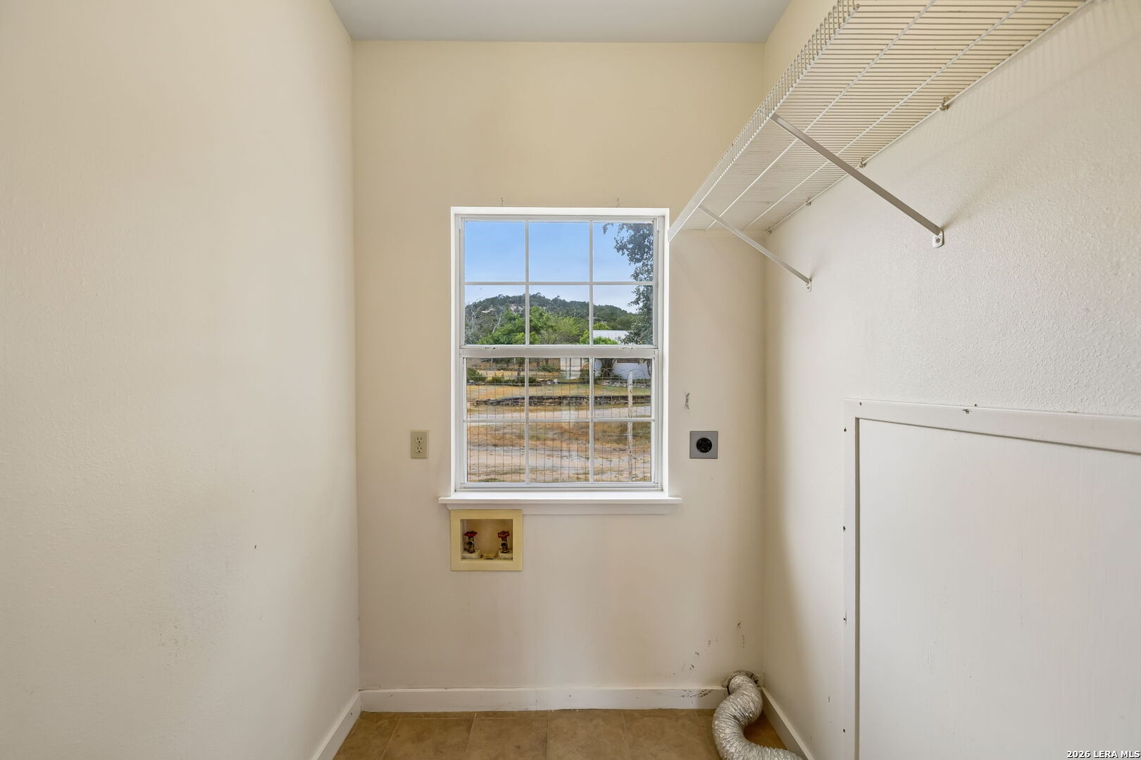 48 Holiday Road Comfort, TX 78013 - Photo 21 of 49 Gallery Image 21