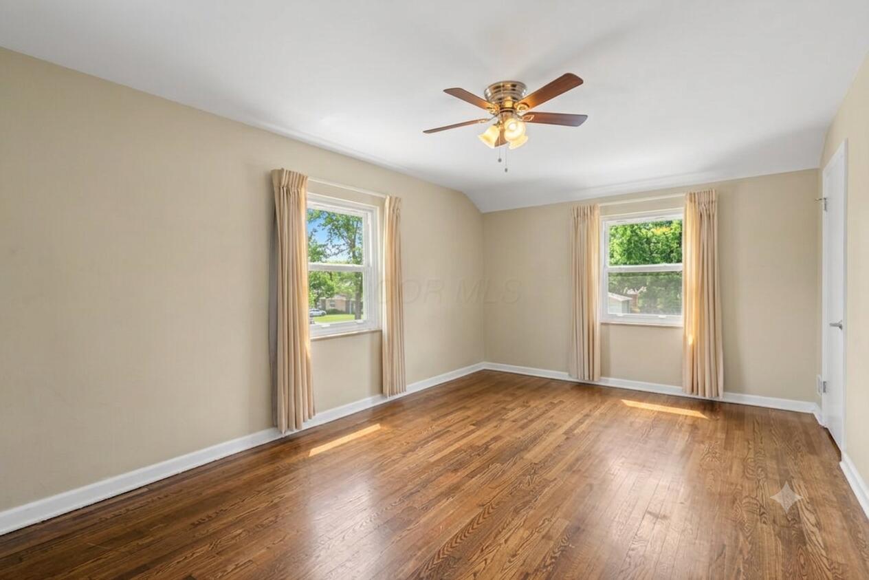 2063 Inchcliff Road Columbus, OH 43221 - Photo 15 of 27 Gemini_Generated_Image_l0yl0hl0yl0hl0yl