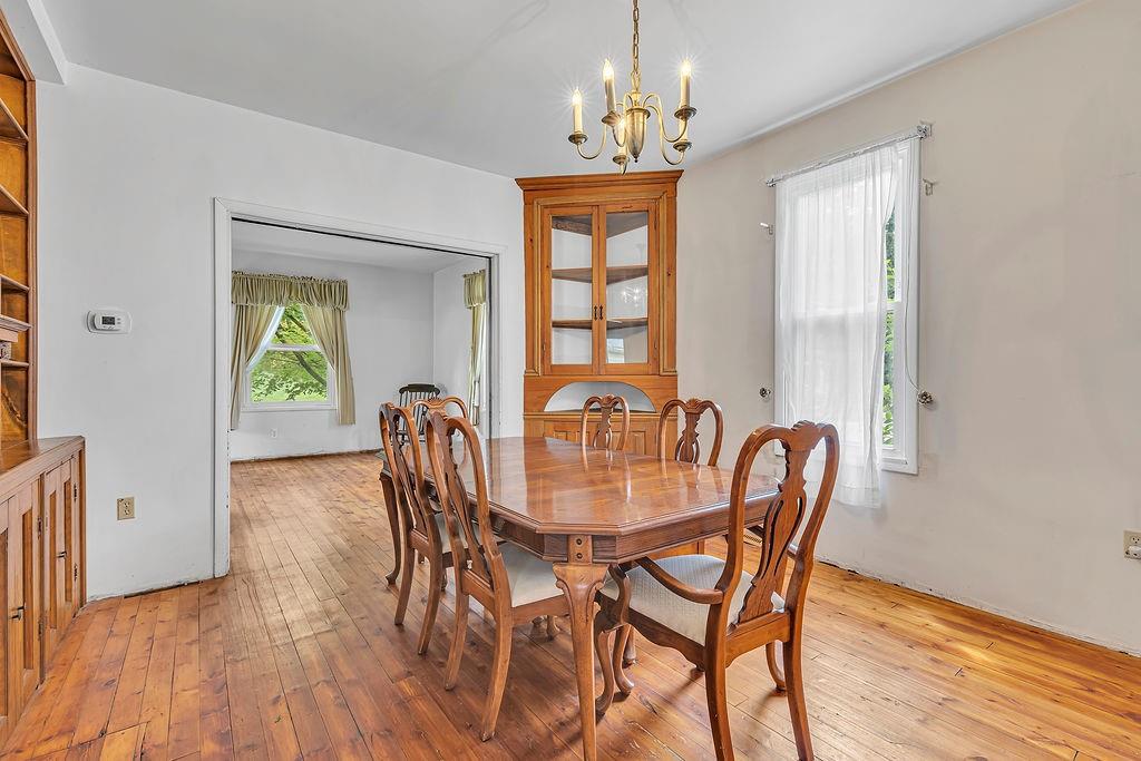 612 Adams Street Rochester, PA 15074 - Photo 11 of 25