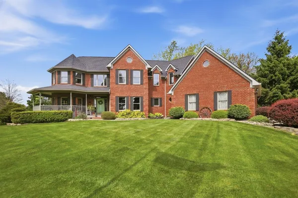$825,000 | 1405 Saybrook Lane, Springfield, OH 45505