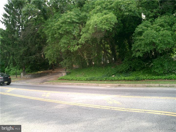 431 Egg Harbor Road Sewell, NJ 08080 - Photo 13 of 16 Gallery Image 13