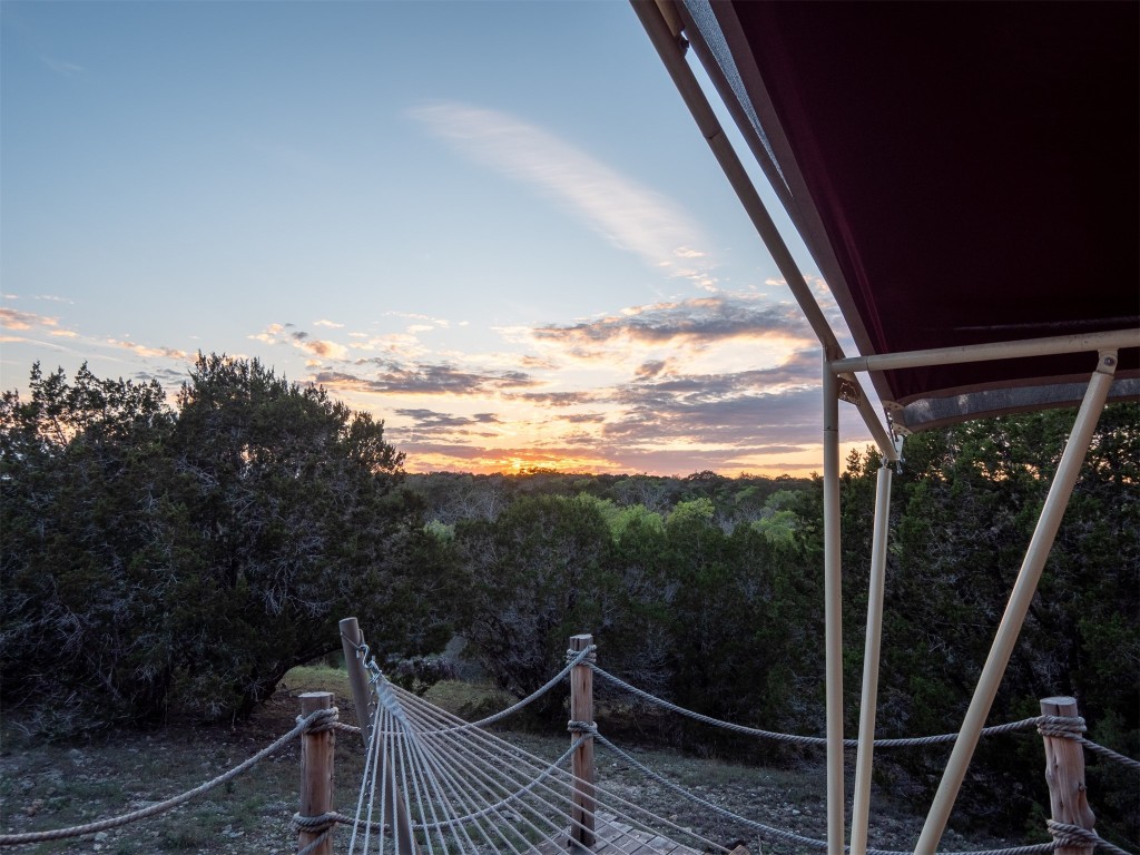 199 High Point Drive Kempner, TX 76539 - Photo 21 of 38 a view of balcony with furniture