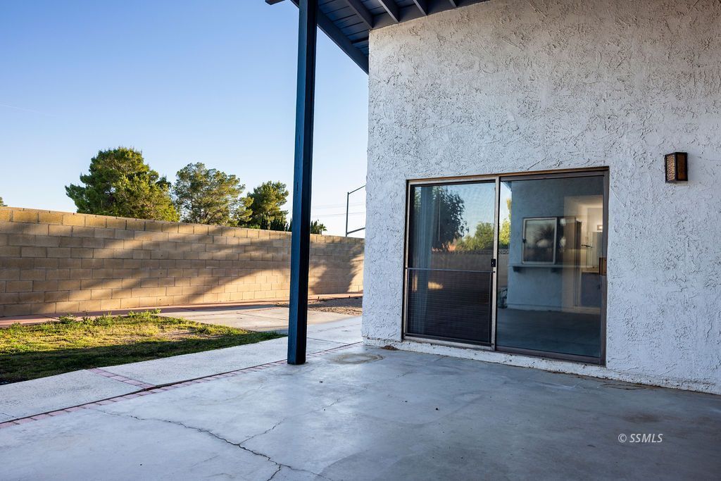 817 Hurschell Avenue Ridgecrest, CA 93555 - Photo 38 of 46