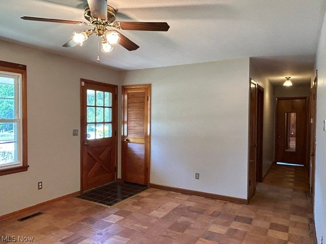 433 Fairgrounds Road Painesville, OH 44077 - Photo 9 of 33