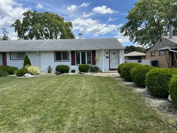 $219,900 | 8855 South Komensky Avenue, Hometown, IL 60456