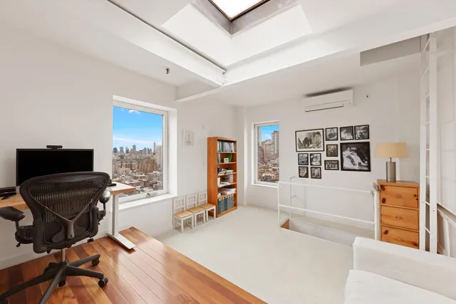 $9,900,000 | 2166 Broadway, Unit PH | Upper West Side