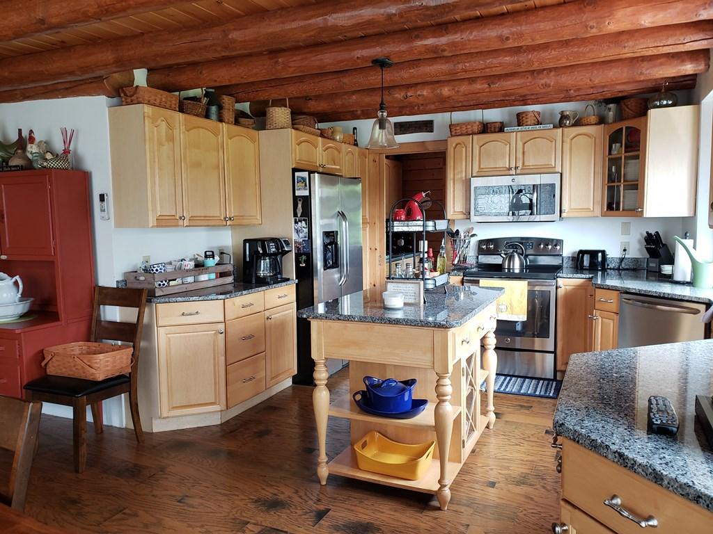 212 Country Club Road Oakland, ME 04963 - Photo 14 of 53 014