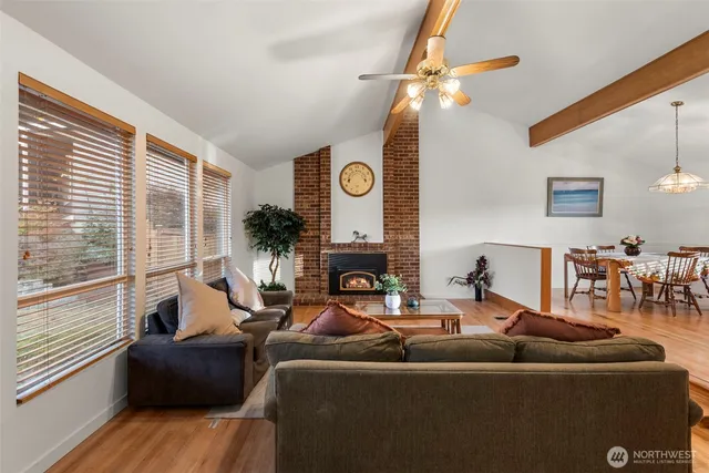 $1,549,000 | 13405 Southeast 56th Place, Bellevue, WA 98006