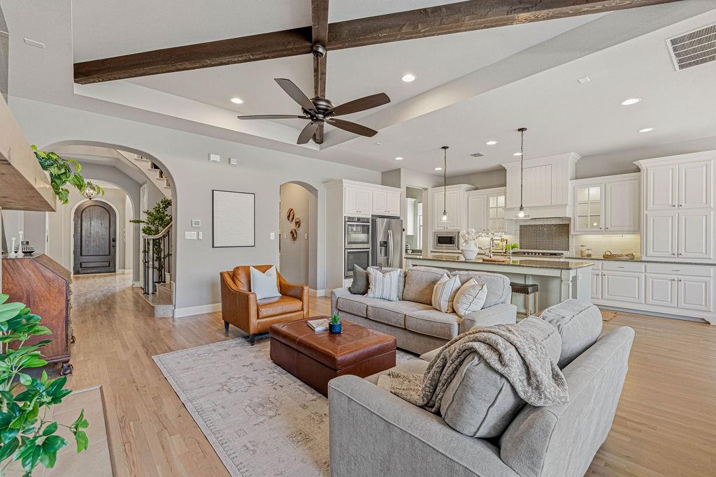 1405 Grassland Road Celina, TX 75009 - Photo 8 of 34