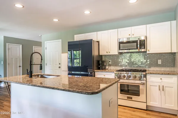 $2,400 | 268 North Hale Street, Southern Pines, NC 28387