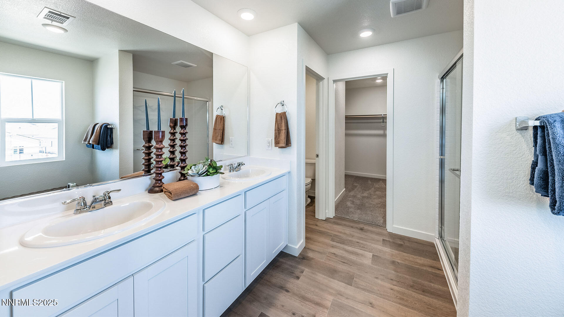 7848 Lazy Stream Drive, Unit 148 Reno, NV 89506 - Photo 16 of 25 Primary Bathroom