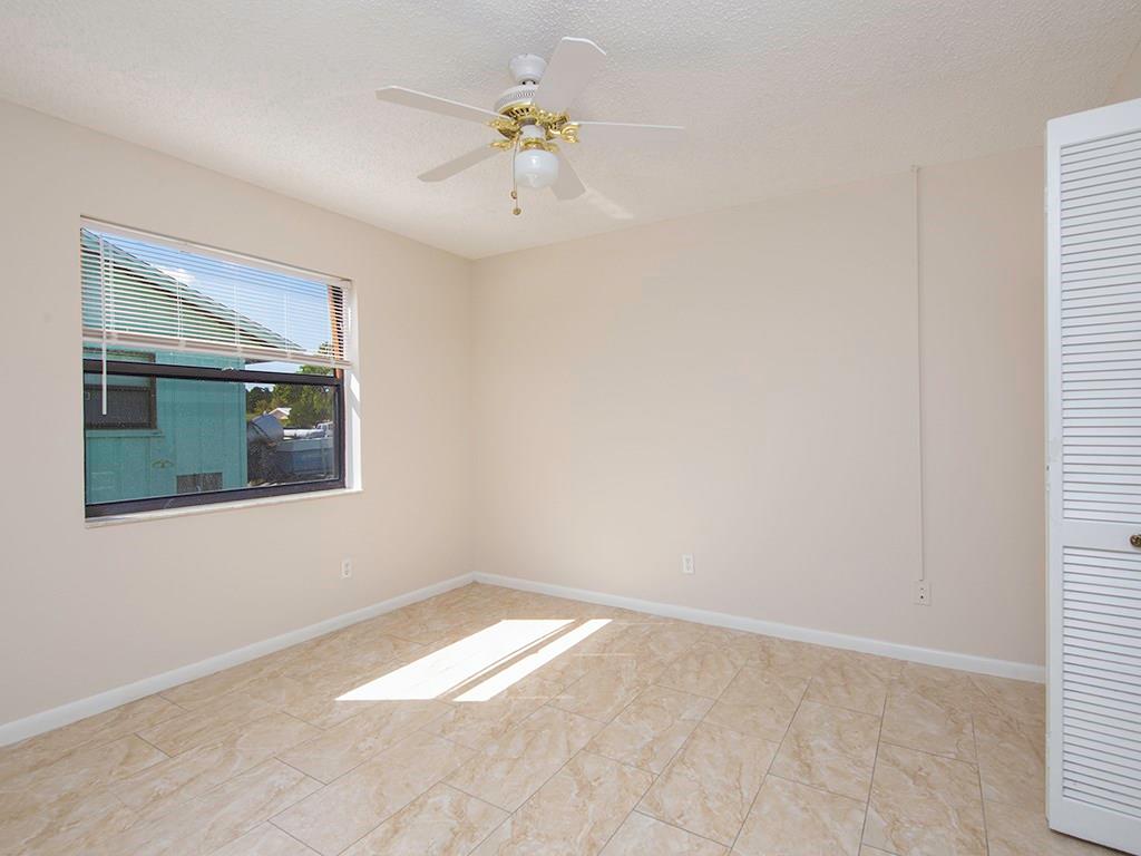 4928 Southeast Salvatori Road Stuart, FL 34997 - Photo 9 of 21 Gallery Image 9
