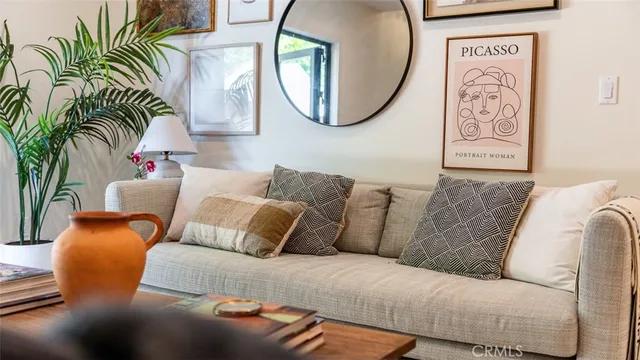 $2,799,000 | 11911 Hartsook Street, Valley Village, CA 91607