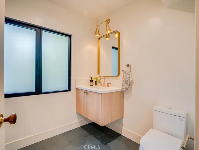 $2,799,000 | 11911 Hartsook Street, Valley Village, CA 91607