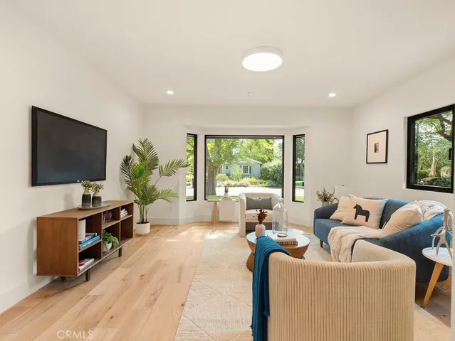 $2,799,000 | 11911 Hartsook Street, Valley Village, CA 91607