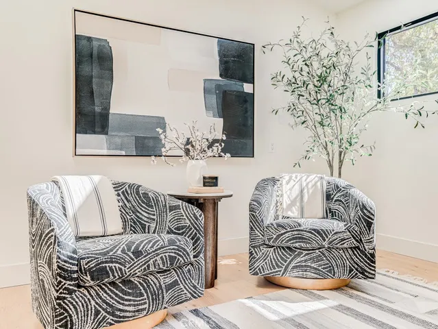 $2,799,000 | 11911 Hartsook Street, Valley Village, CA 91607