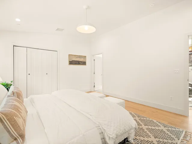 $2,799,000 | 11911 Hartsook Street, Valley Village, CA 91607