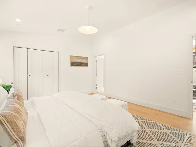 $2,799,000 | 11911 Hartsook Street, Valley Village, CA 91607