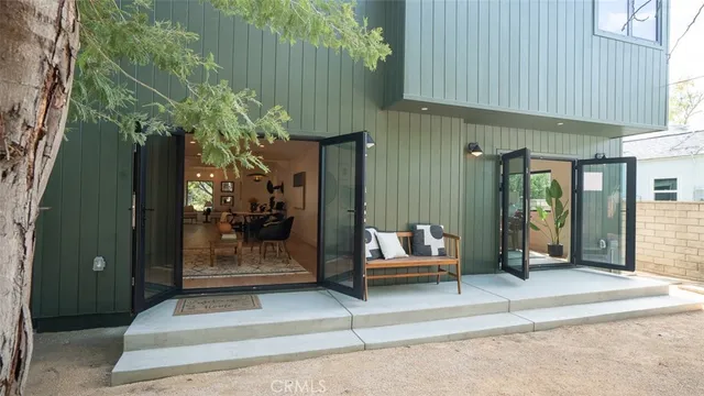 $2,799,000 | 11911 Hartsook Street, Valley Village, CA 91607