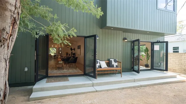 $2,799,000 | 11911 Hartsook Street, Valley Village, CA 91607