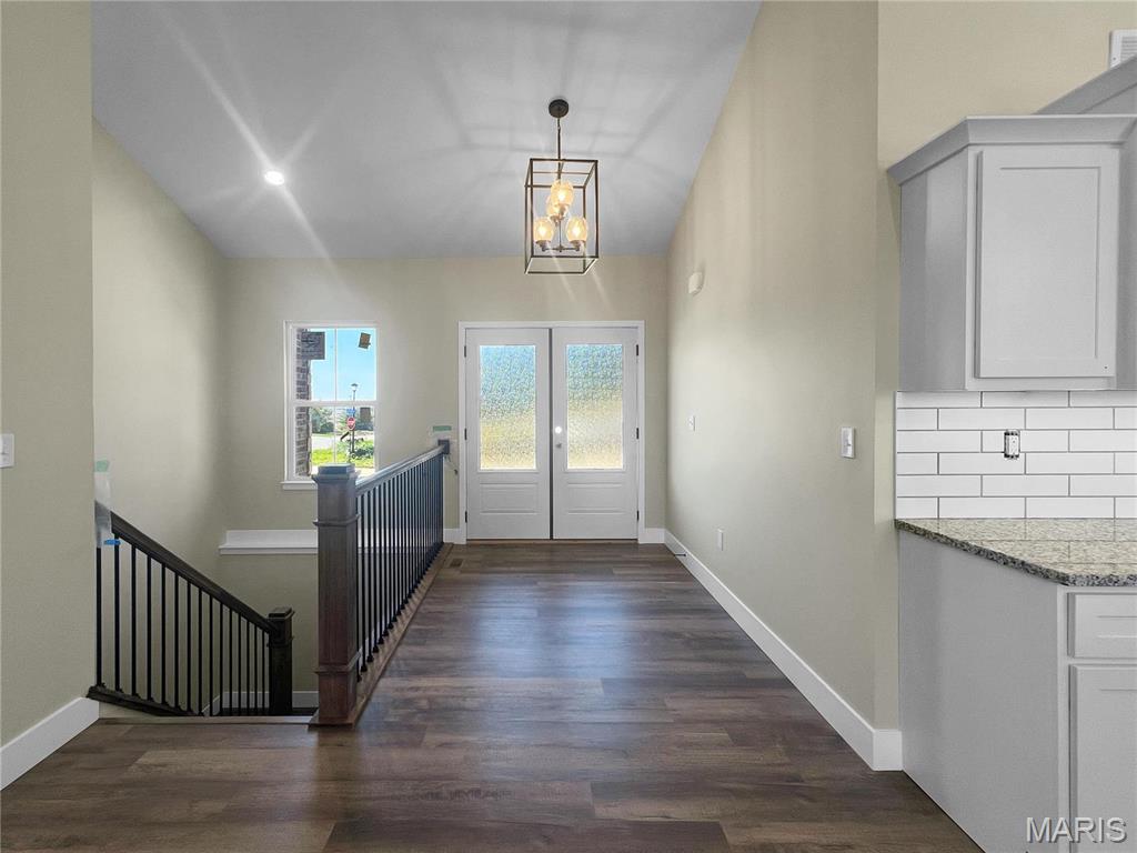 2912 Bluff Ridge Court Maryville, IL 62062 - Photo 4 of 24