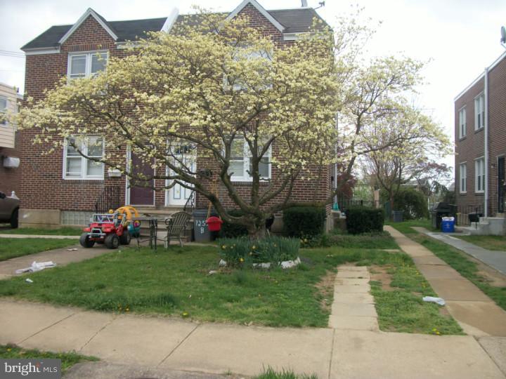 7233 Dungan Road Philadelphia, PA 19111 - Photo 1 of 25
