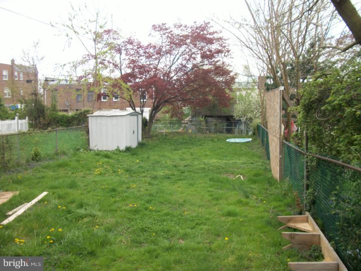 7233 Dungan Road Philadelphia, PA 19111 - Photo 6 of 25