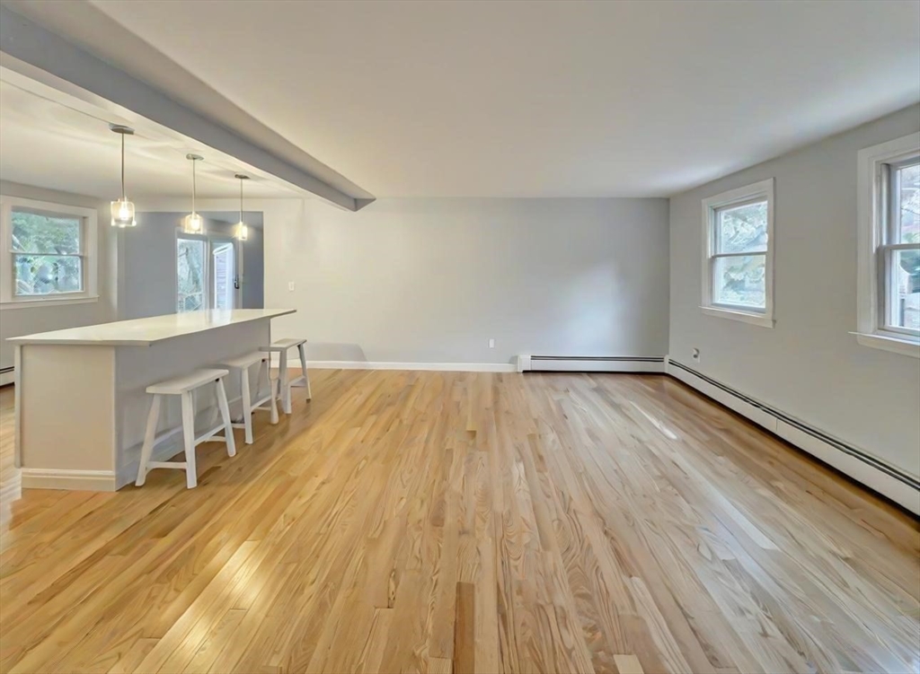 17 Tarpon Road Falmouth, MA 02536 - Photo 4 of 42 Gallery Image 4