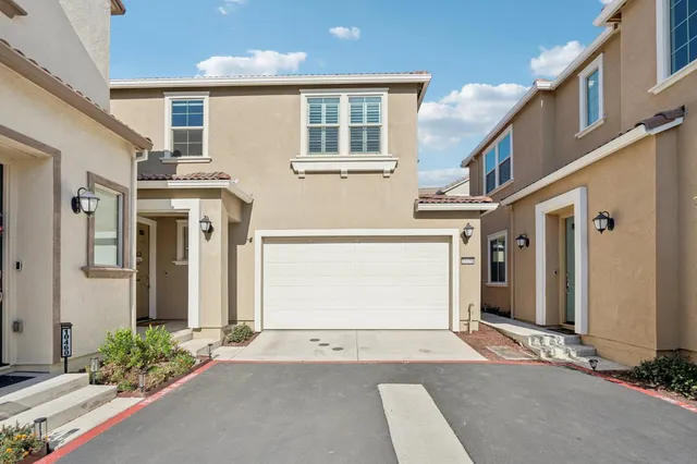 $595,000 | 10458 Oboe Way, Elk Grove, CA 95757