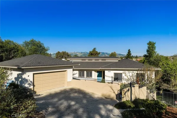 $890,000 | 1020 Par Avenue, Paso Robles, CA 93446